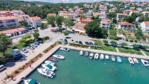 objects/2065/148617_Nevenka izvana 01.JPG